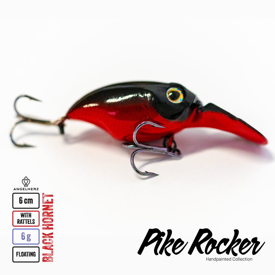 Pike Rocker – Black Hornet | Handpainted Crankbait 6 cm / 6 g