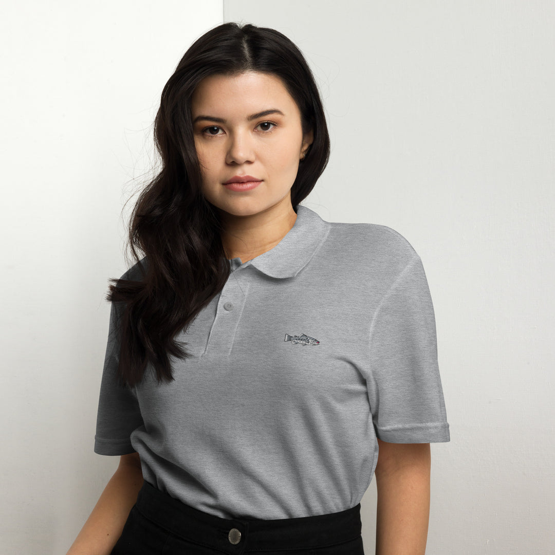 Poloshirt mit Meerforellen Stickerei